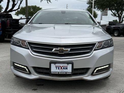 Used 2019 Chevrolet Impala LT image 10