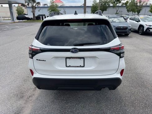 Used 2026 Subaru Forester Premium AWD/4WD image 6