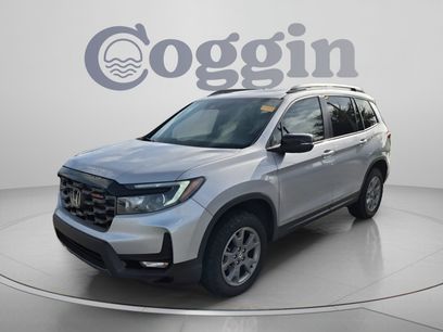 Certified 2025 Honda Passport TrailSport