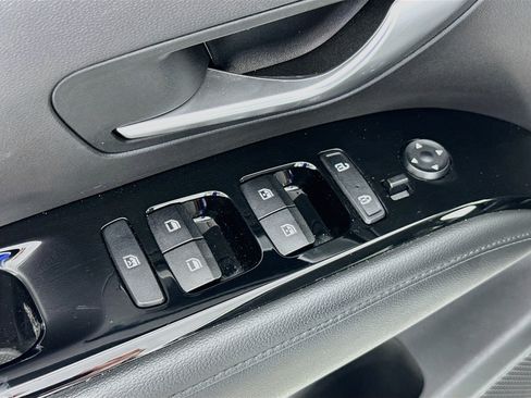 Used 2023 Hyundai Tucson Limited FWD image 18