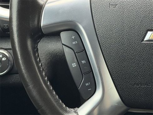 Used 2016 Chevrolet Traverse LT w/ Style and Technology Package image 13
