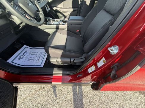 New 2026 Mitsubishi Outlander ES FWD image 12