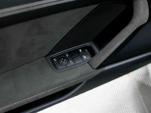 Used 2023 Porsche 911 GT3 RS image 31