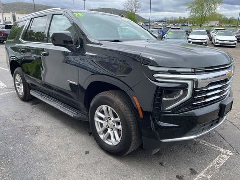 Used 2025 Chevrolet Tahoe LT AWD/4WD image 6
