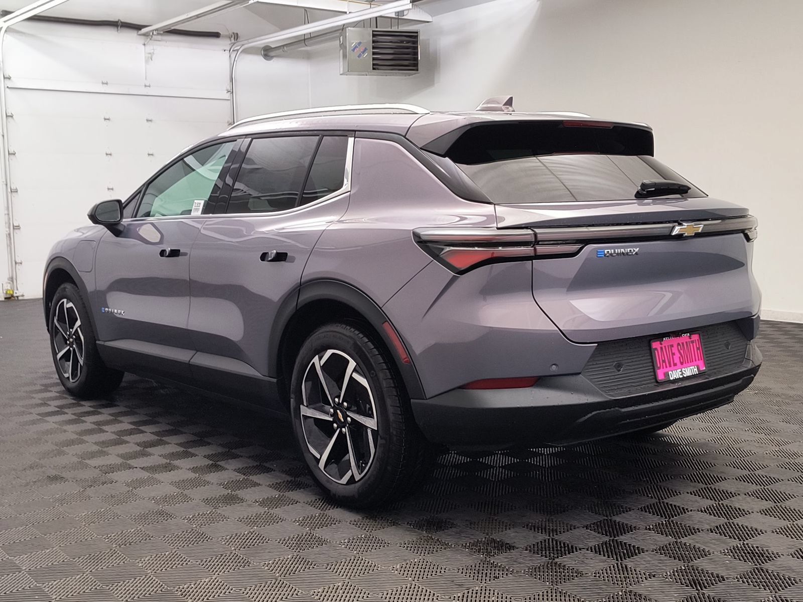 New 2026 Chevrolet Equinox EV LT FWD image 3