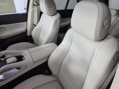 New 2026 Mercedes-Benz GLE 450 4MATIC image 8