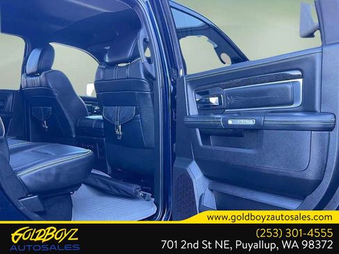 Used 2017 RAM 1500 Limited image 22