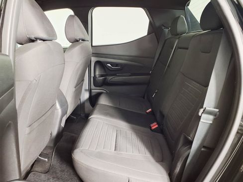 Used 2022 Hyundai Santa Cruz SEL FWD image 13