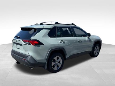 Used 2022 Toyota RAV4 XLE w/ Convenience Package AWD/4WD image 7
