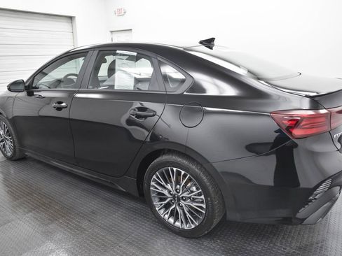 Used 2024 Kia Forte GT-Line image 3