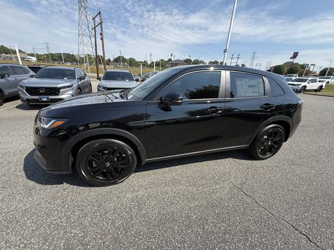 New 2026 Honda HR-V Sport image 6