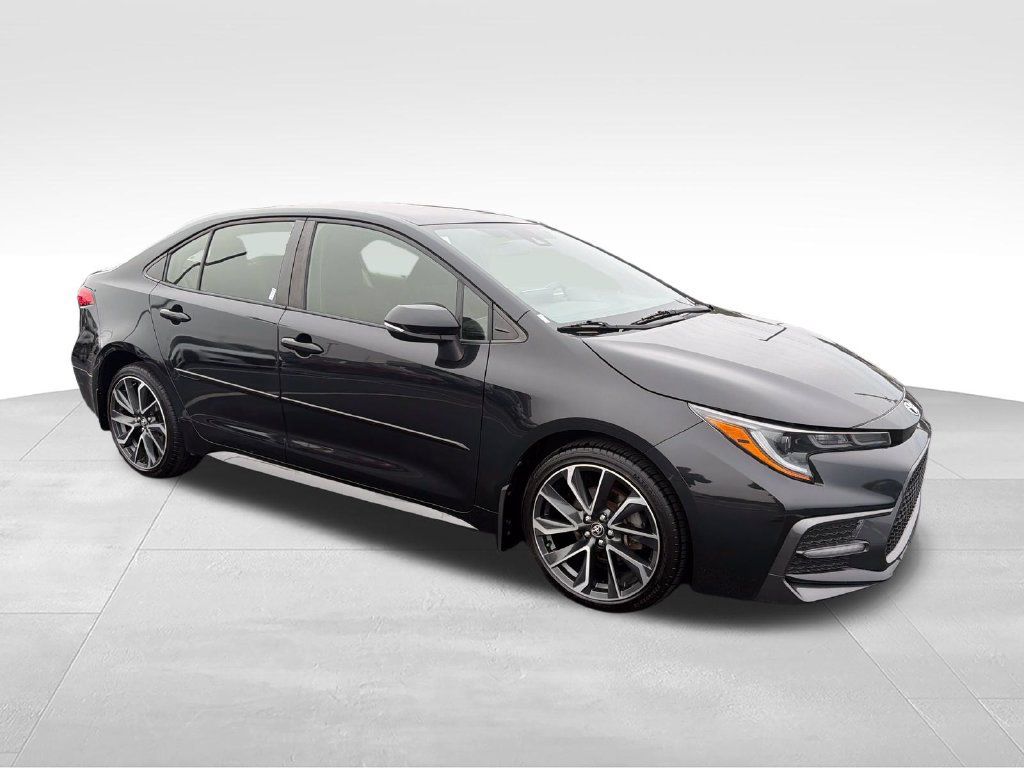 Used 2022 Toyota Corolla SE FWD image 7