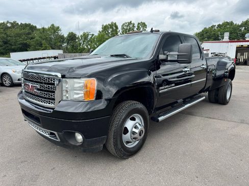 Used 2014 GMC Sierra 3500 Denali AWD/4WD image 1