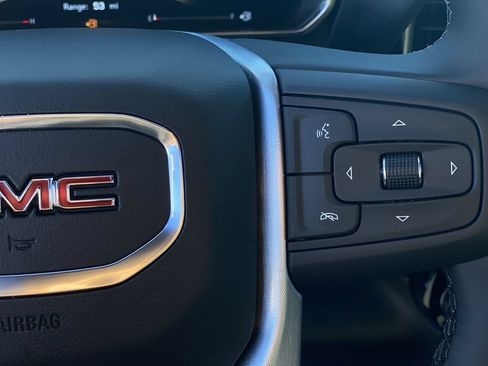 Certified 2026 GMC Sierra 1500 SLE w/ Preferred Package RWD image 22