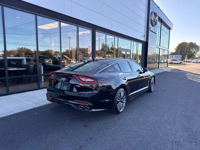 Used 2019 Kia Stinger AWD/4WD image 3
