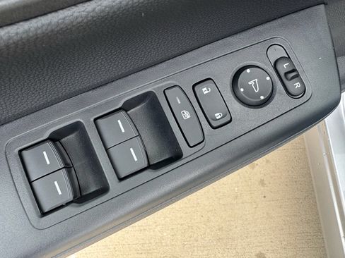 Certified 2023 Honda CR-V Sport Touring image 12