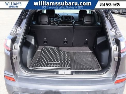 Used 2020 Jeep Cherokee Latitude Plus image 34