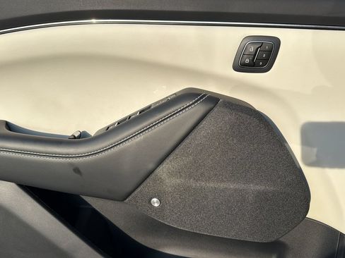 Used 2023 Ford Mustang Mach-E Premium RWD image 12