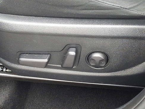 Used 2023 Kia Soul S image 25