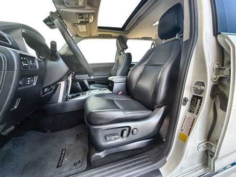 Used 2023 Toyota 4Runner Limited RWD image 20