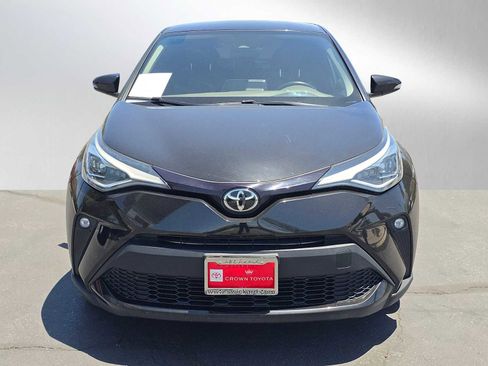 Used 2022 Toyota C-HR Limited FWD image 8