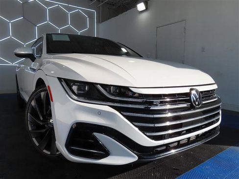 Used 2023 Volkswagen Arteon SEL w/ Arteon MDO Package AWD/4WD image 3