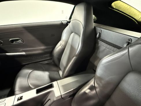 Used 2005 Chrysler Crossfire Limited RWD image 15