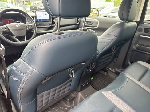 Used 2022 Ford Bronco Sport Outer Banks w/ Tech Package AWD/4WD image 11