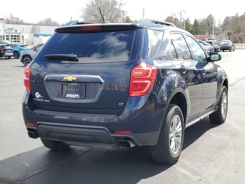 Used 2017 Chevrolet Equinox LT w/ Convenience Package image 3