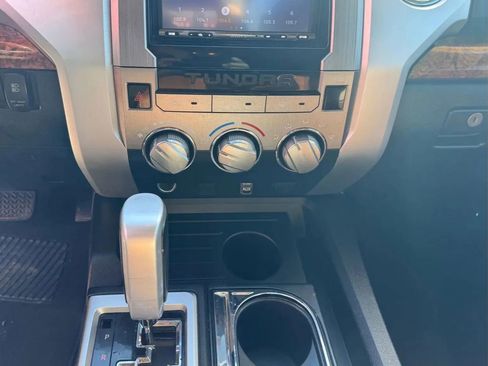 Used 2014 Toyota Tundra SR5 w/ SR5 Upgrade Package image 13