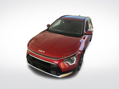 Certified 2023 Kia Niro EX Touring FWD image 37