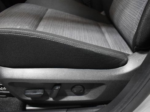 Certified 2023 Nissan Rogue SV AWD/4WD image 17