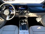 Used 2025 Mercedes-Benz GLA 250 4MATIC image 4