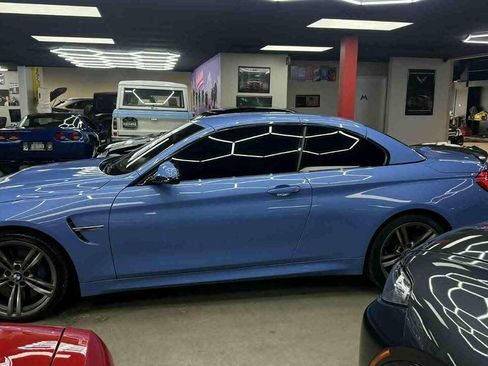Used 2016 BMW M4 Convertible RWD image 8