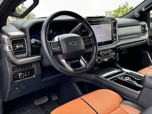 Used 2024 Ford F450 Platinum w/ FX4 Off-Road Package image 14