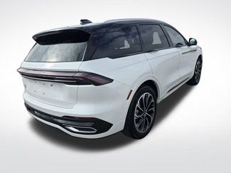 New 2026 Lincoln Nautilus Reserve AWD/4WD video 3