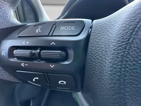 Used 2021 Kia Rio LX FWD image 24