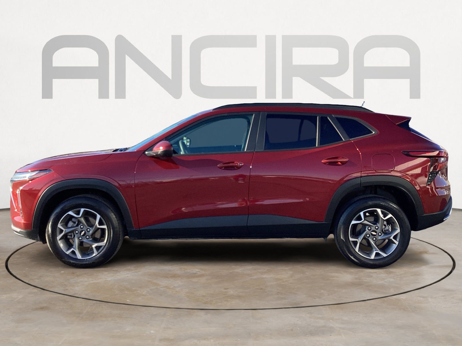 Used 2025 Chevrolet Trax LT FWD image 11