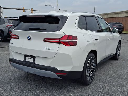 New 2026 BMW X3 xDrive30i w/ Premium Package AWD/4WD image 4
