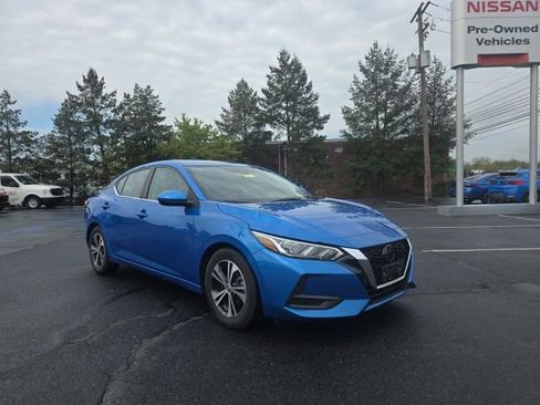 Used 2023 Nissan Sentra SV image 3