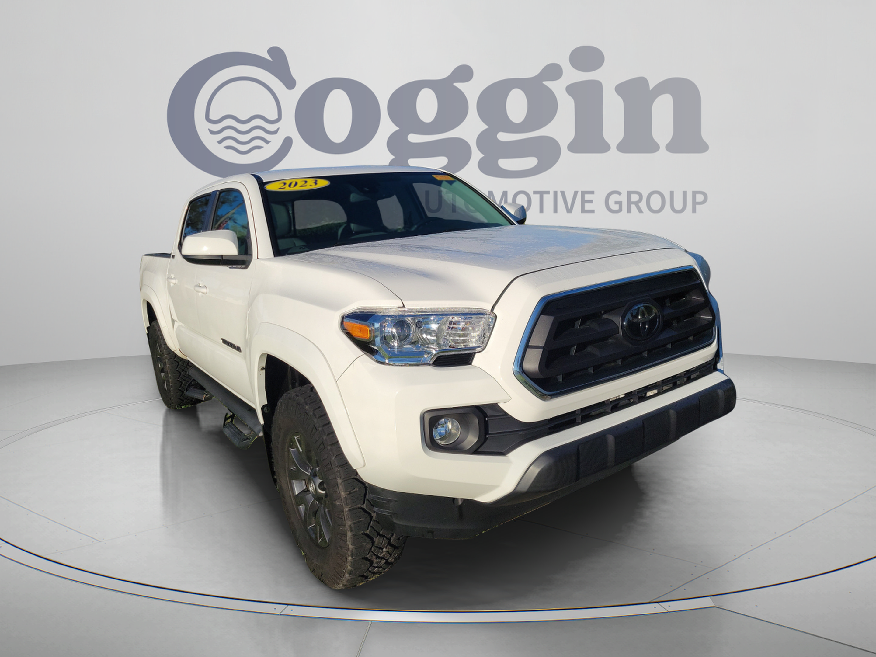 Used 2023 Toyota Tacoma SR5 RWD image 6