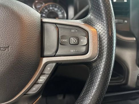 Used 2024 RAM 2500 Tradesman w/ Chrome Appearance Group AWD/4WD image 18
