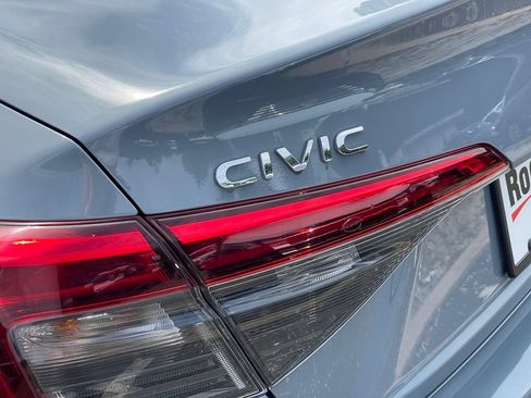 Used 2024 Honda Civic Sport image 31