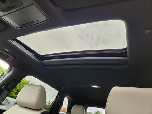 Certified 2025 Honda CR-V Sport Touring image 16