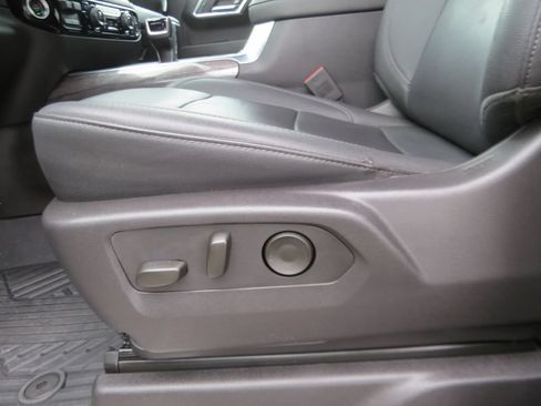 Certified 2024 Chevrolet Silverado 1500 LTZ AWD/4WD image 23
