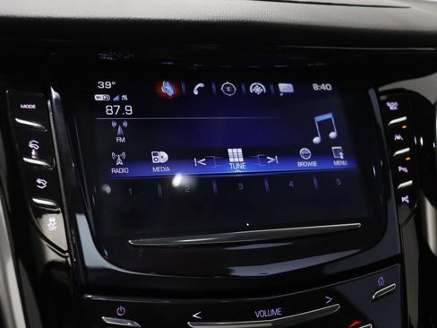 Used 2020 Cadillac Escalade Premium Luxury AWD/4WD image 9