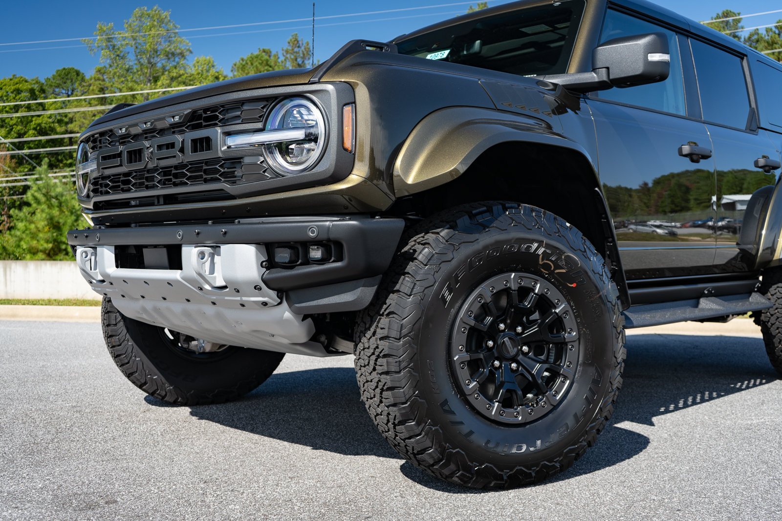 New 2026 Ford Bronco Raptor w/ Interior Carbon Fiber Pack AWD/4WD image 6