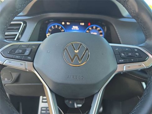 Used 2025 Volkswagen Atlas Cross Sport SEL Premium R-Line image 24