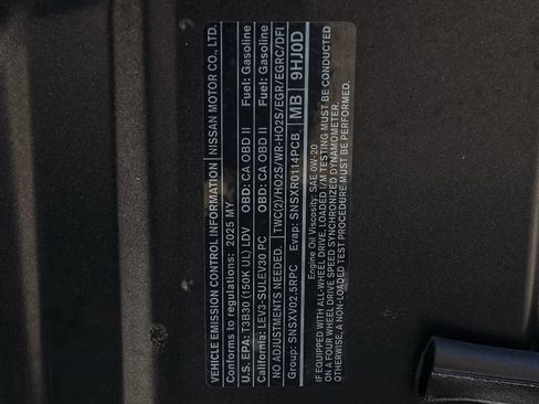 Used 2025 Nissan Altima 2.5 SV FWD image 31