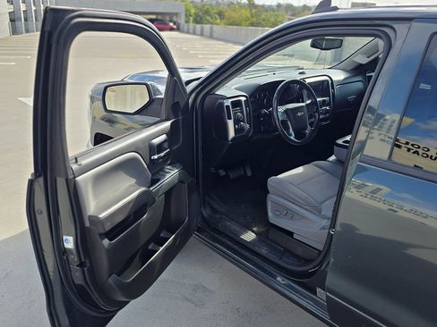 Used 2017 Chevrolet Silverado 1500 LT w/ All Star Edition image 36